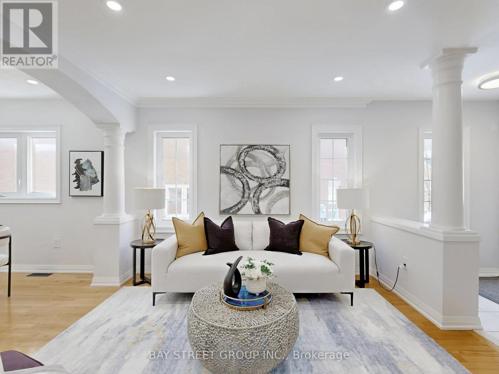 15 Futura Avenue, Richmond Hill (Rouge Woods), Ontario  L4S 1V2 - Photo 3 - N12709250