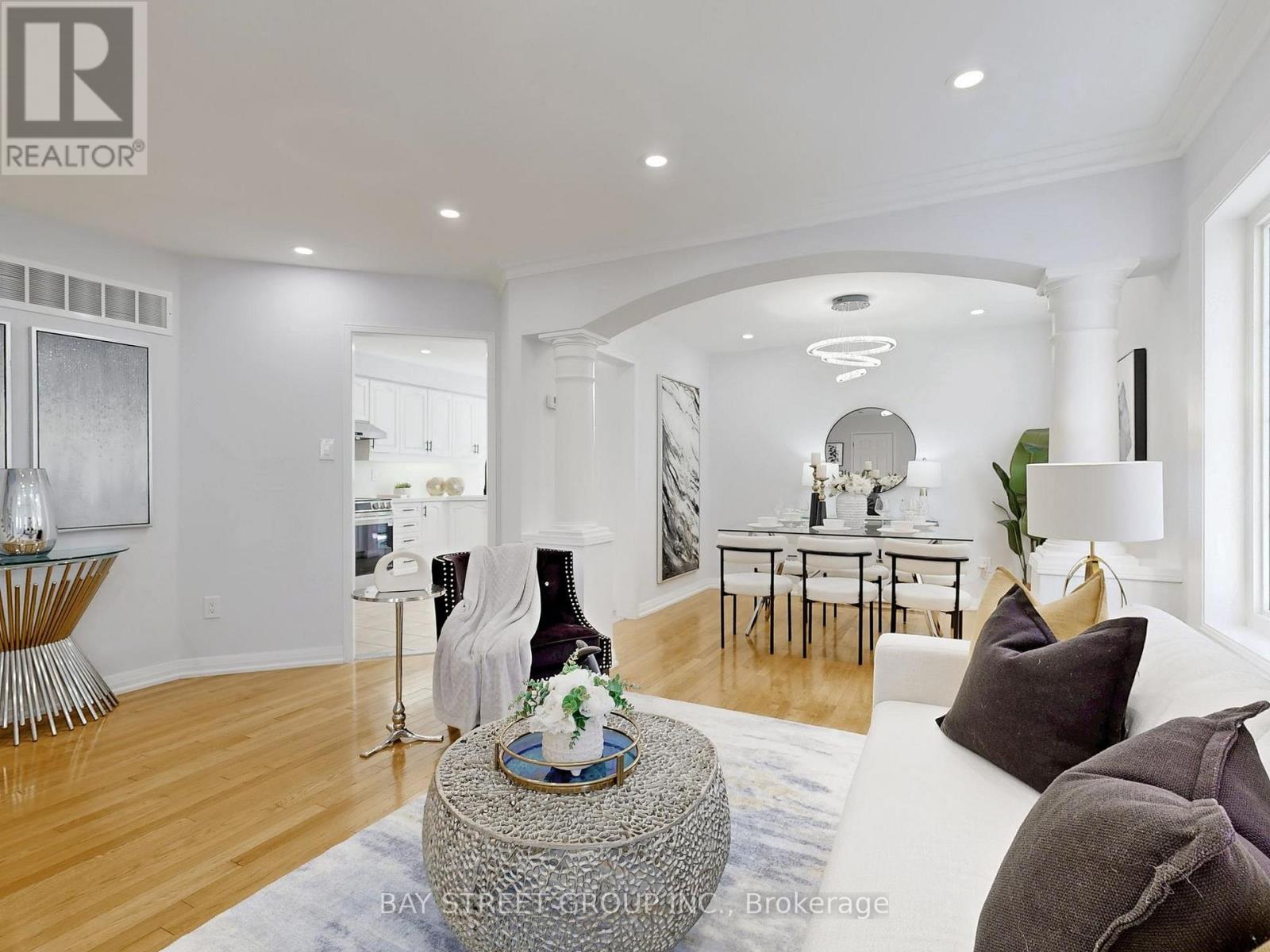 15 Futura Avenue, Richmond Hill (Rouge Woods), Ontario  L4S 1V2 - Photo 5 - N12709250