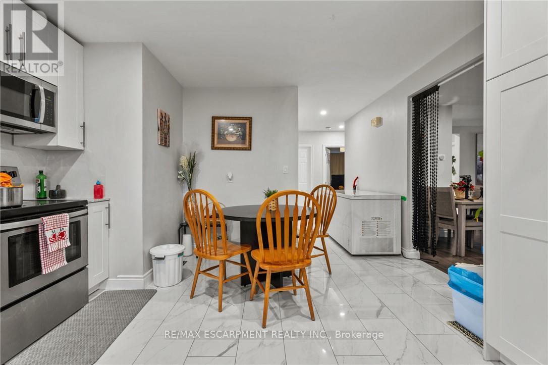 557 Lake Street, St. Catharines, Ontario  L2N 4J1 - Photo 7 - X12617058