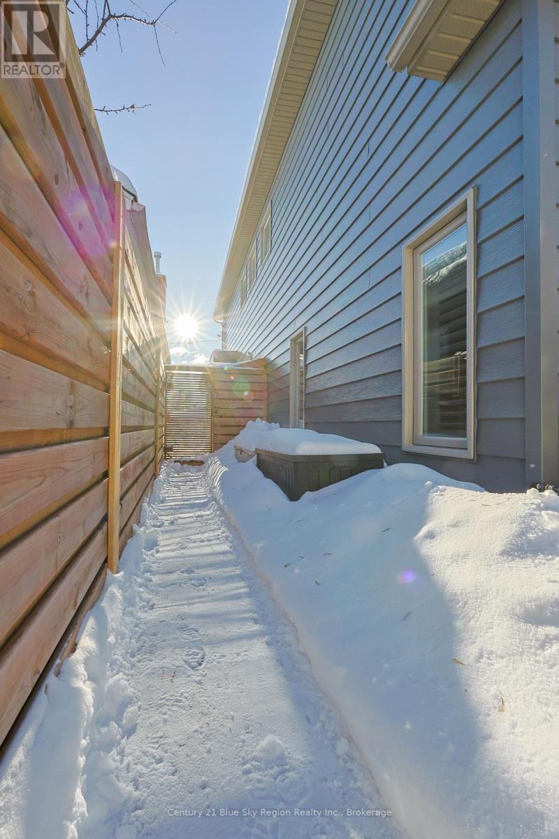 854 Bourke Street, North Bay, Ontario  P1B 3K6 - Photo 33 - X12709372