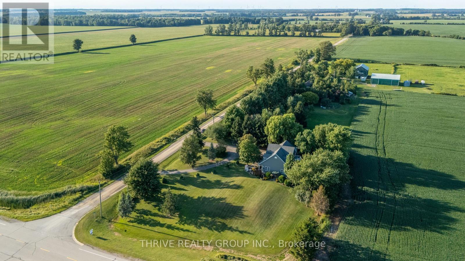 6228 Bethel Road, Warwick, Ontario  N0M 2S0 - Photo 38 - X12456387