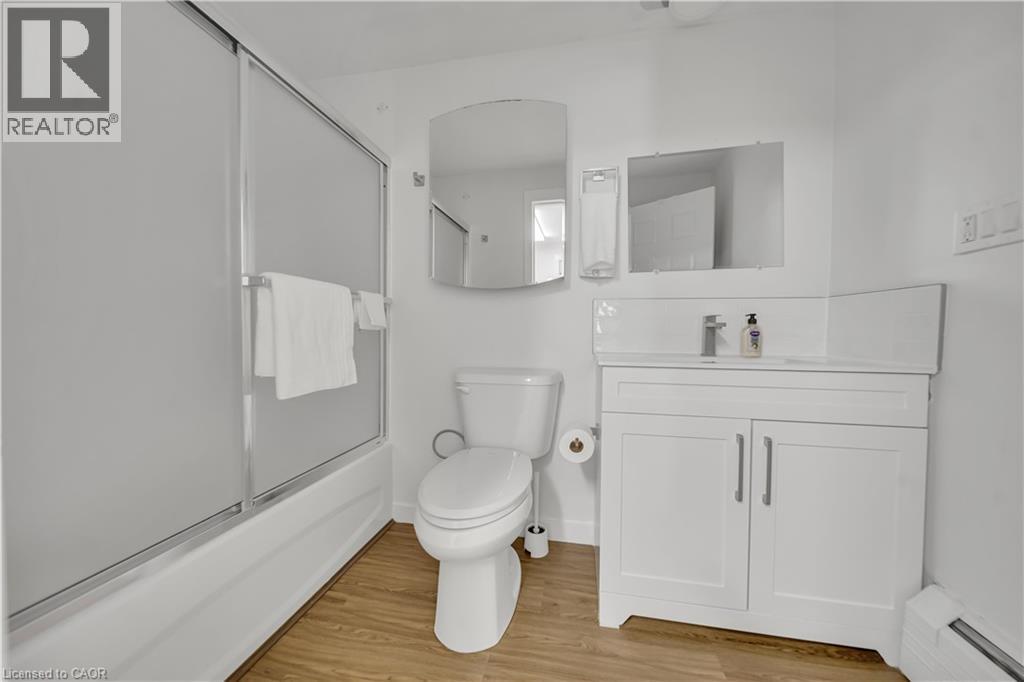 78 Borden Parkway Unit# 11, Kitchener, Ontario  N2M 3T4 - Photo 11 - 40799517