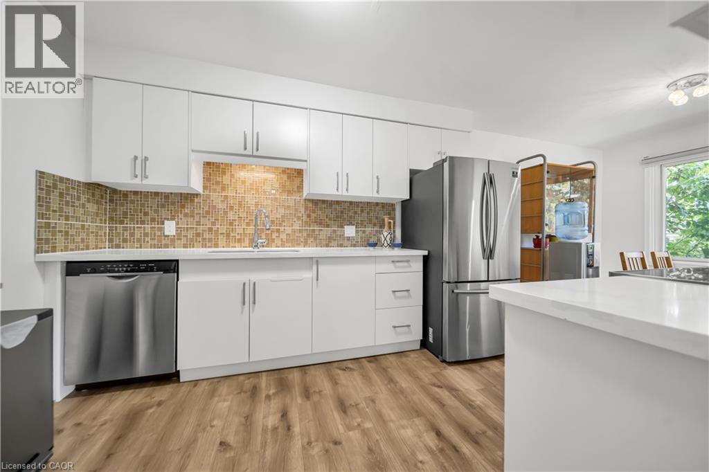 78 Borden Parkway Unit# 11, Kitchener, Ontario  N2M 3T4 - Photo 9 - 40799517