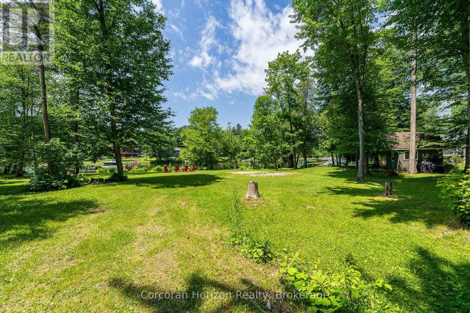 1068 Hartley Road, Gravenhurst, Ontario  P0E 1N0 - Photo 10 - X12709480