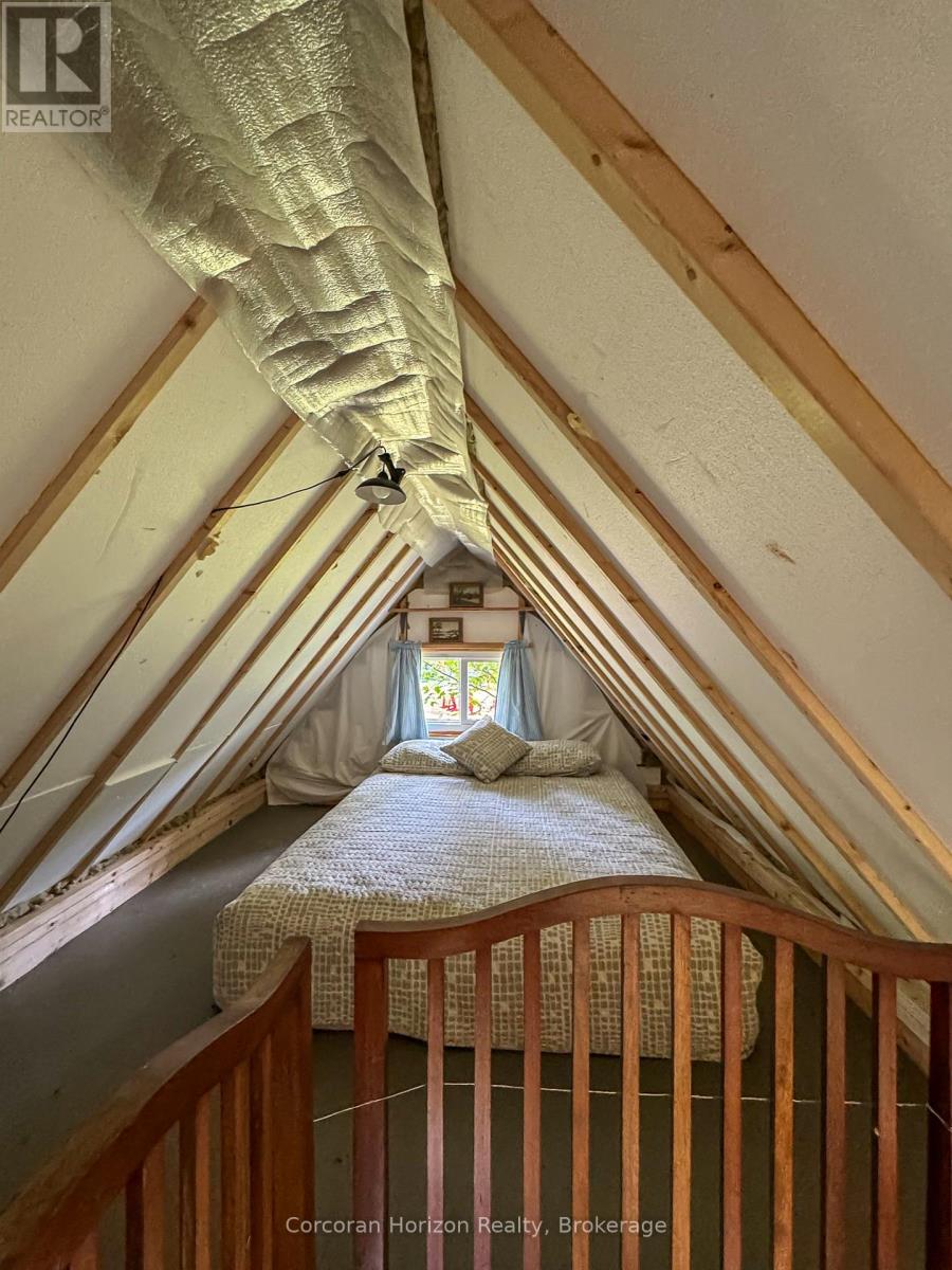 1068 Hartley Road, Gravenhurst, Ontario  P0E 1N0 - Photo 17 - X12709480