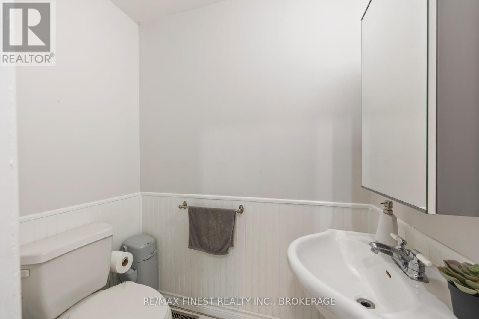 126 Purdy Road, Loyalist, Ontario  K0H 1G0 - Photo 28 - X12709484