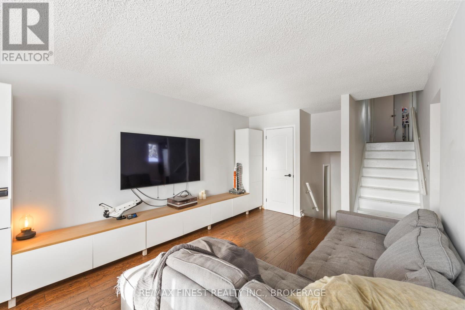 126 Purdy Road, Loyalist, Ontario  K0H 1G0 - Photo 6 - X12709484