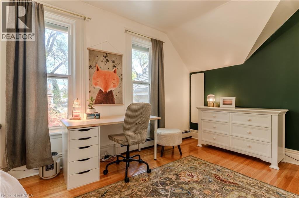 35 Egerton Street, Brantford, Ontario  N3T 4L4 - Photo 23 - 40780983