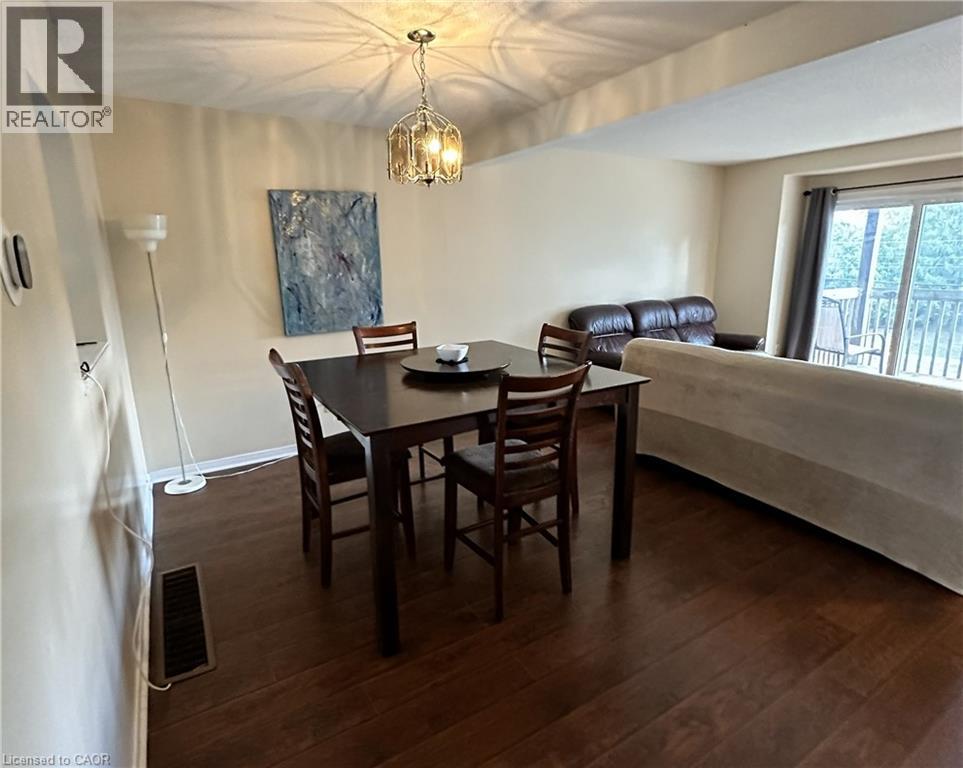 250 Keats Way Unit# 6, Waterloo, Ontario  N2L 6J5 - Photo 2 - 40798998