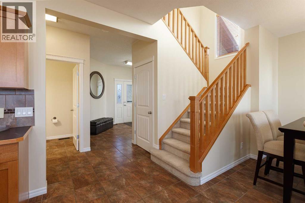 116 Rainbow Falls Grove, Chestermere, Alberta  t1x 0e9 - Photo 17 - A2279801