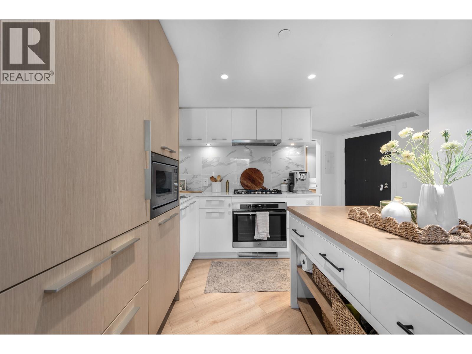 603 1500 Fern Street, North Vancouver, British Columbia  V3J 0E5 - Photo 5 - R3080568