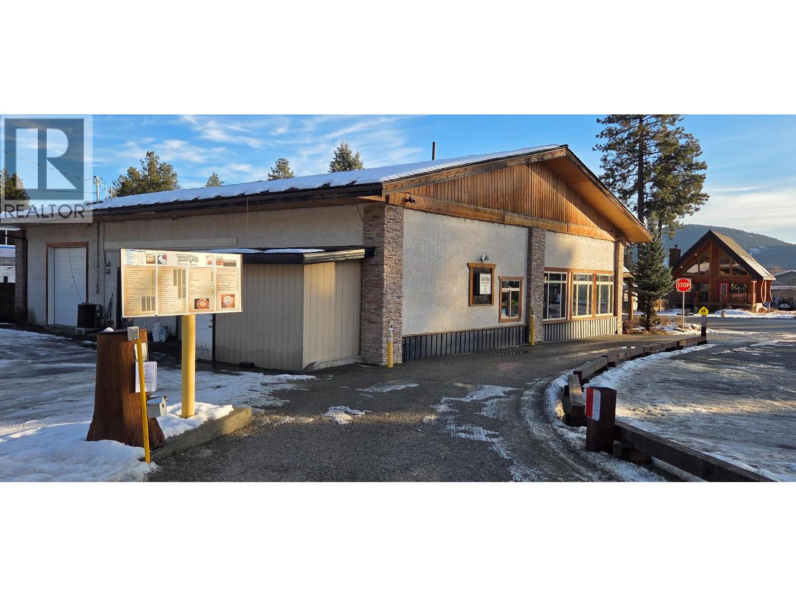 724a 304th Street, Kimberley, British Columbia V1A 3H5 - Photo 4 - 10372676