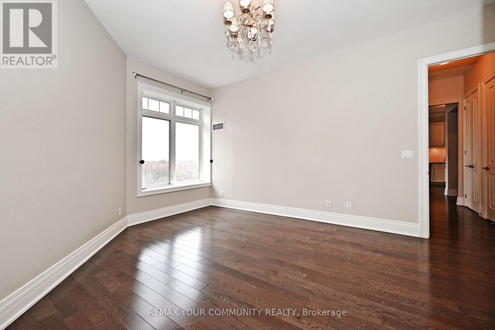 416 - 80 Burns Boulevard, King, Ontario  L7B 0B3 - Photo 12 - N12593704