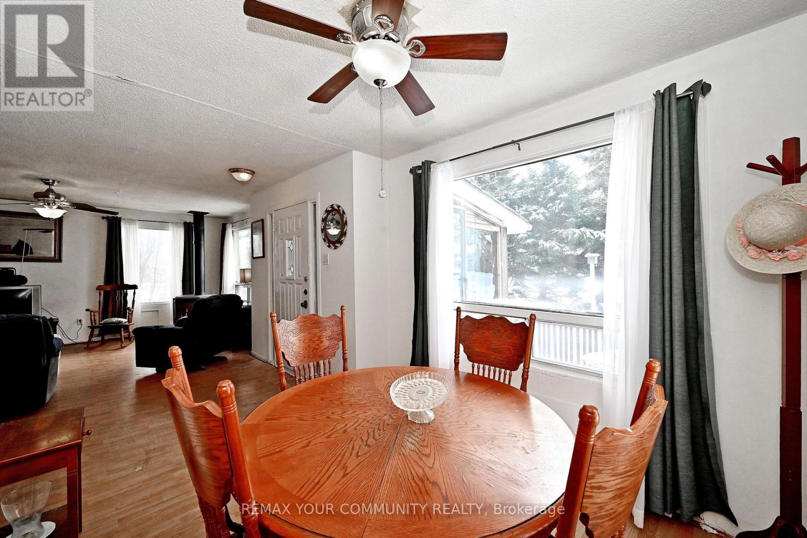 704 Hastings Avenue, Innisfil, Ontario  L9S 1Z3 - Photo 23 - N12685956