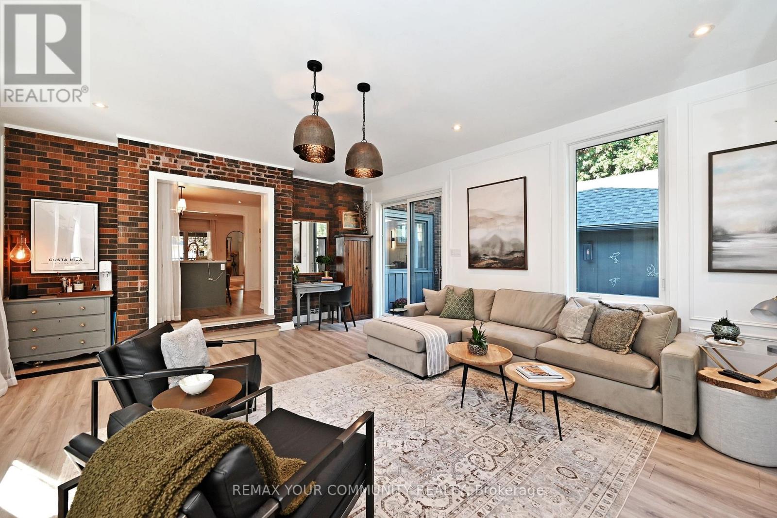 82 Centre Street, Aurora, Ontario  L4G 1J8 - Photo 14 - N12690318