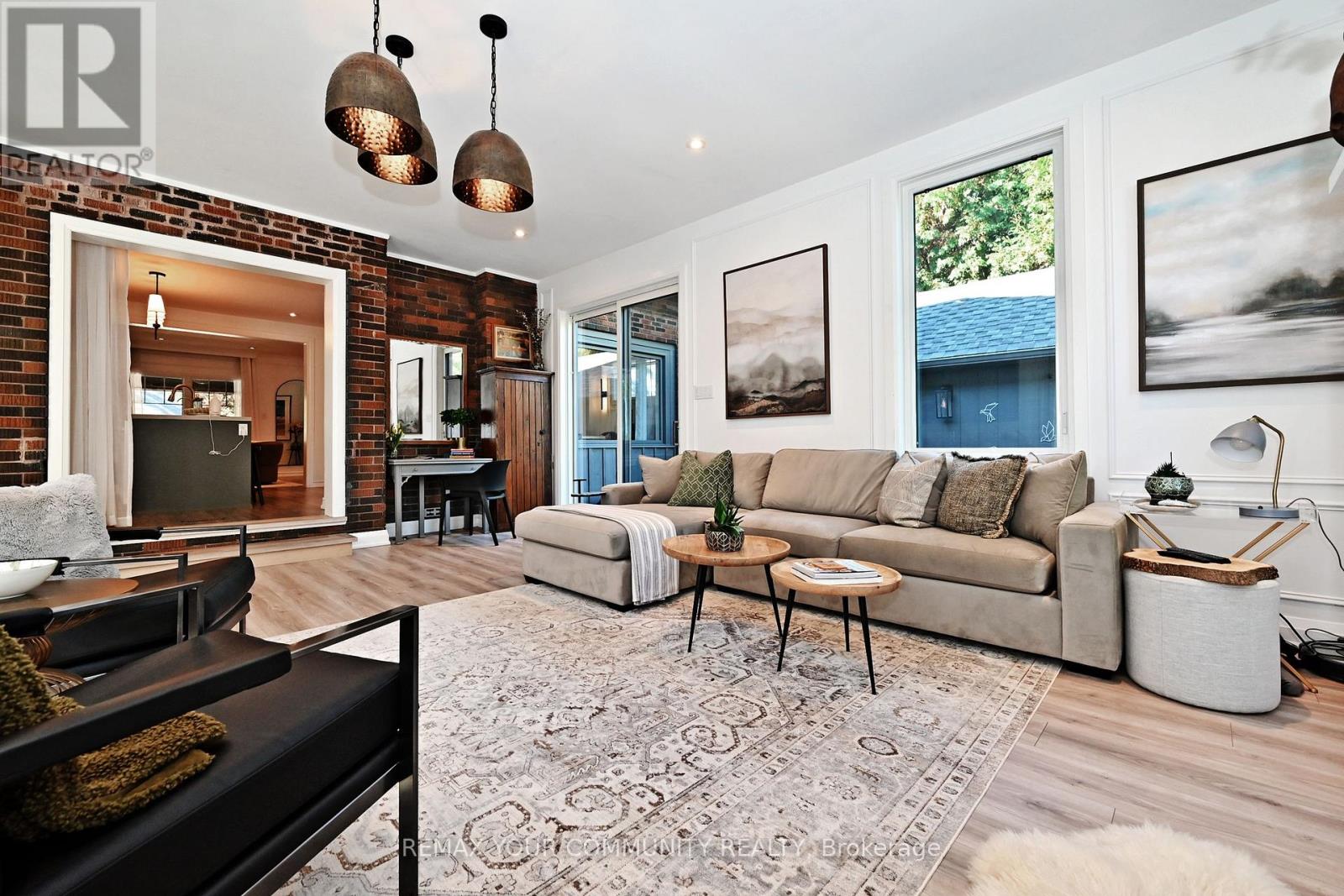 82 Centre Street, Aurora, Ontario  L4G 1J8 - Photo 15 - N12690318