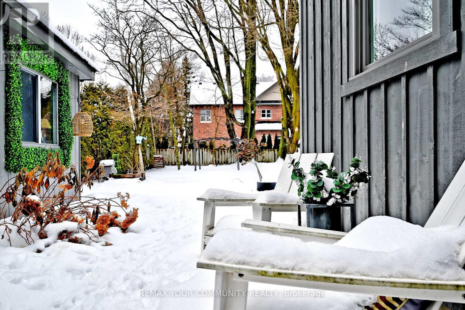 82 Centre Street, Aurora, Ontario  L4G 1J8 - Photo 39 - N12690318