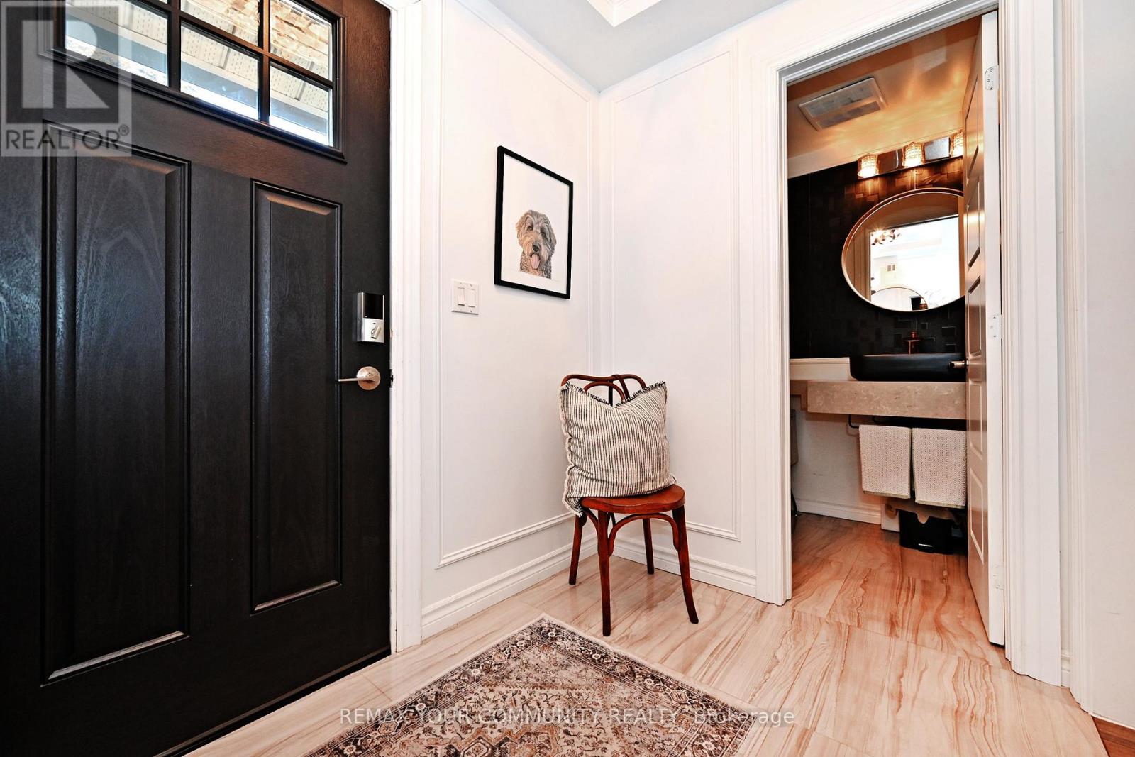 82 Centre Street, Aurora, Ontario  L4G 1J8 - Photo 5 - N12690318