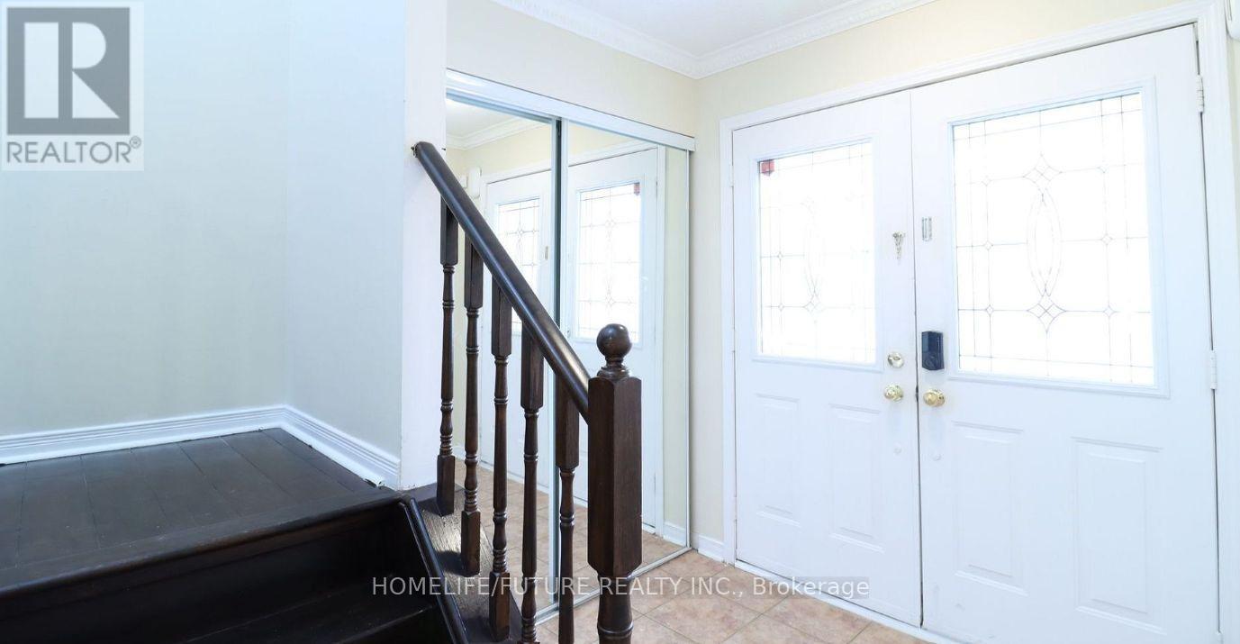 162 Cadillac Crescent, Brampton, Ontario  L7A 3B7 - Photo 31 - W12700374