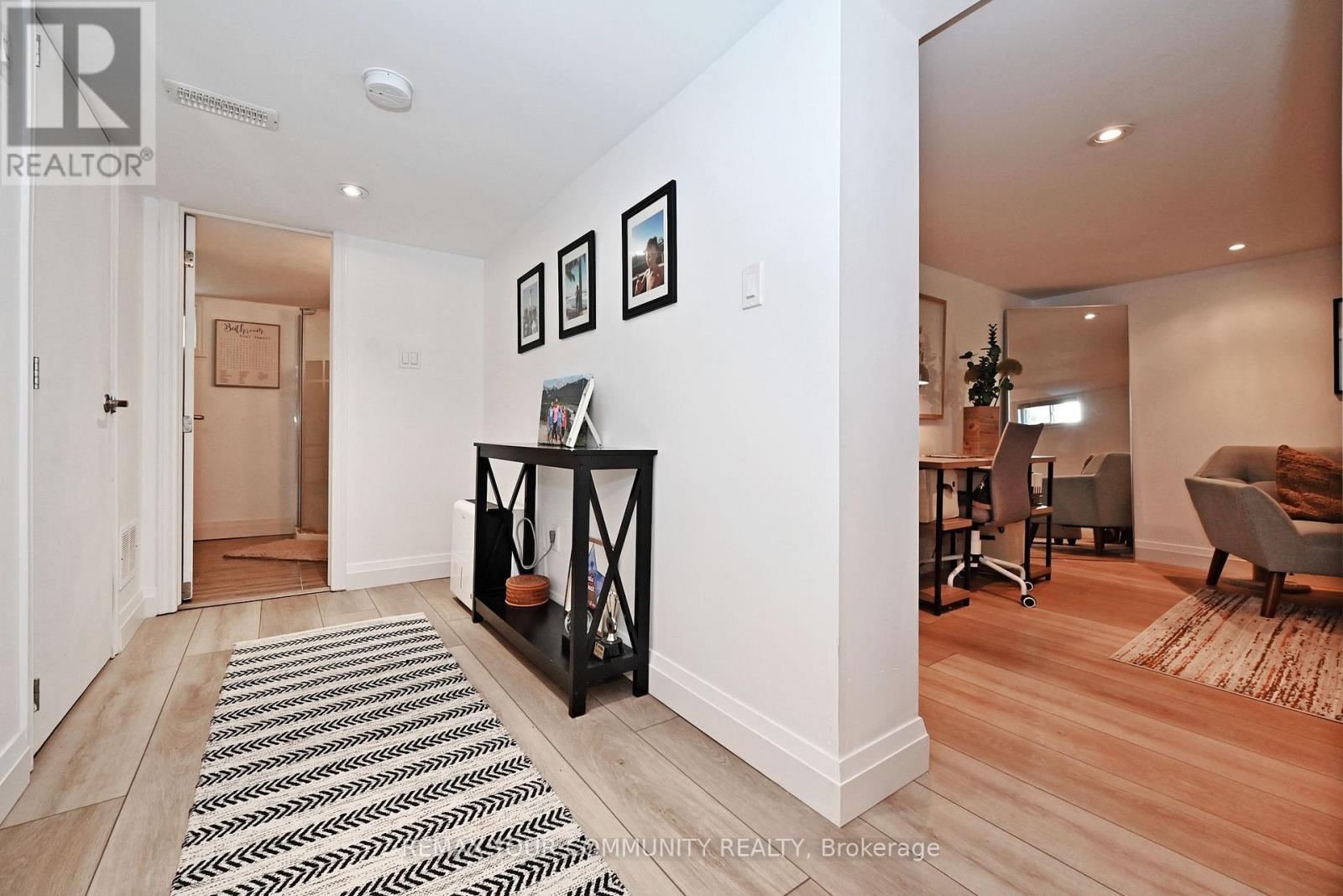 82 Centre Street, Aurora, Ontario  L4G 1J8 - Photo 32 - N12690318