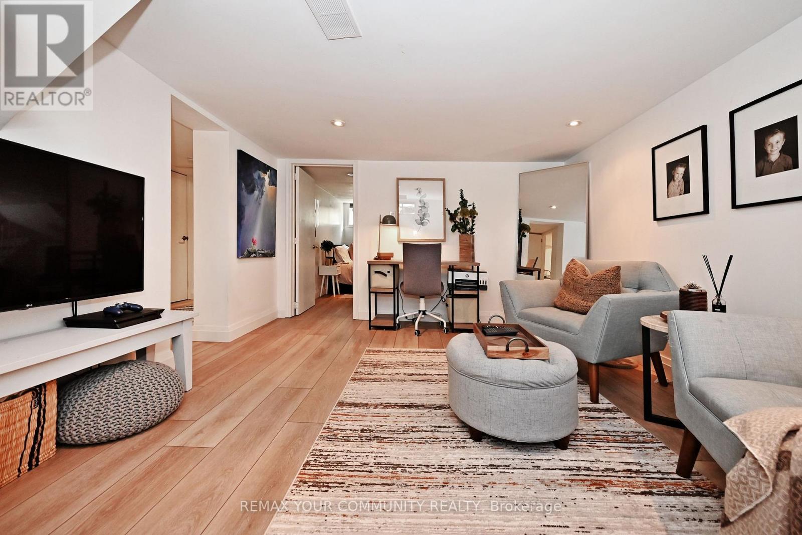 82 Centre Street, Aurora, Ontario  L4G 1J8 - Photo 30 - N12690318