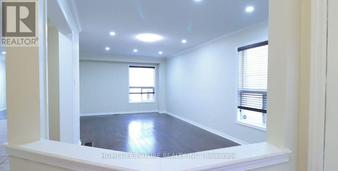 162 Cadillac Crescent, Brampton, Ontario  L7A 3B7 - Photo 25 - W12700374