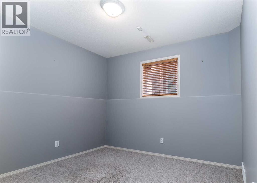 15 Altena Close, Red Deer, Alberta  T4R 3A8 - Photo 20 - A2274284