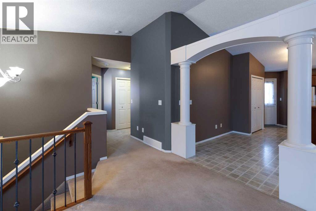 15 Altena Close, Red Deer, Alberta  T4R 3A8 - Photo 8 - A2274284