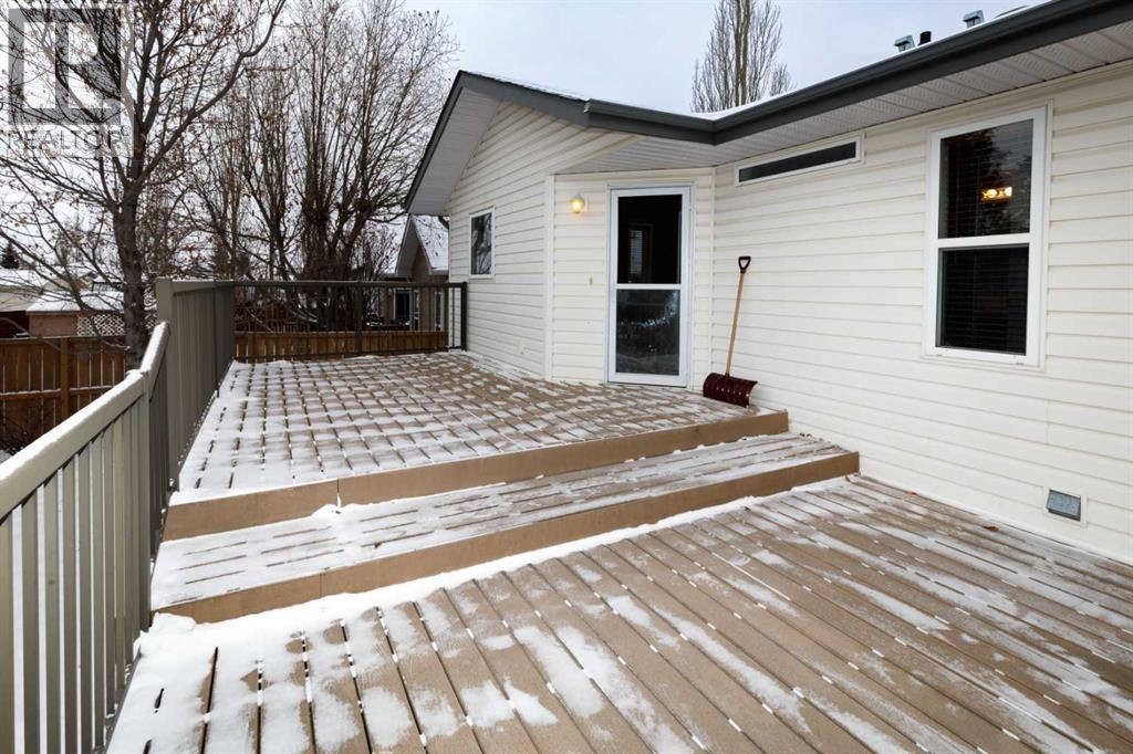 15 Altena Close, Red Deer, Alberta  T4R 3A8 - Photo 29 - A2274284