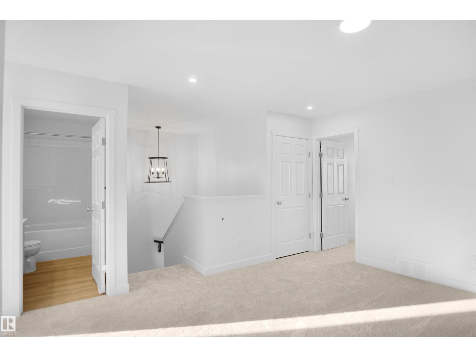 909 19 Av Nw, Edmonton, Alberta  T6T 2V2 - Photo 20 - E4464655