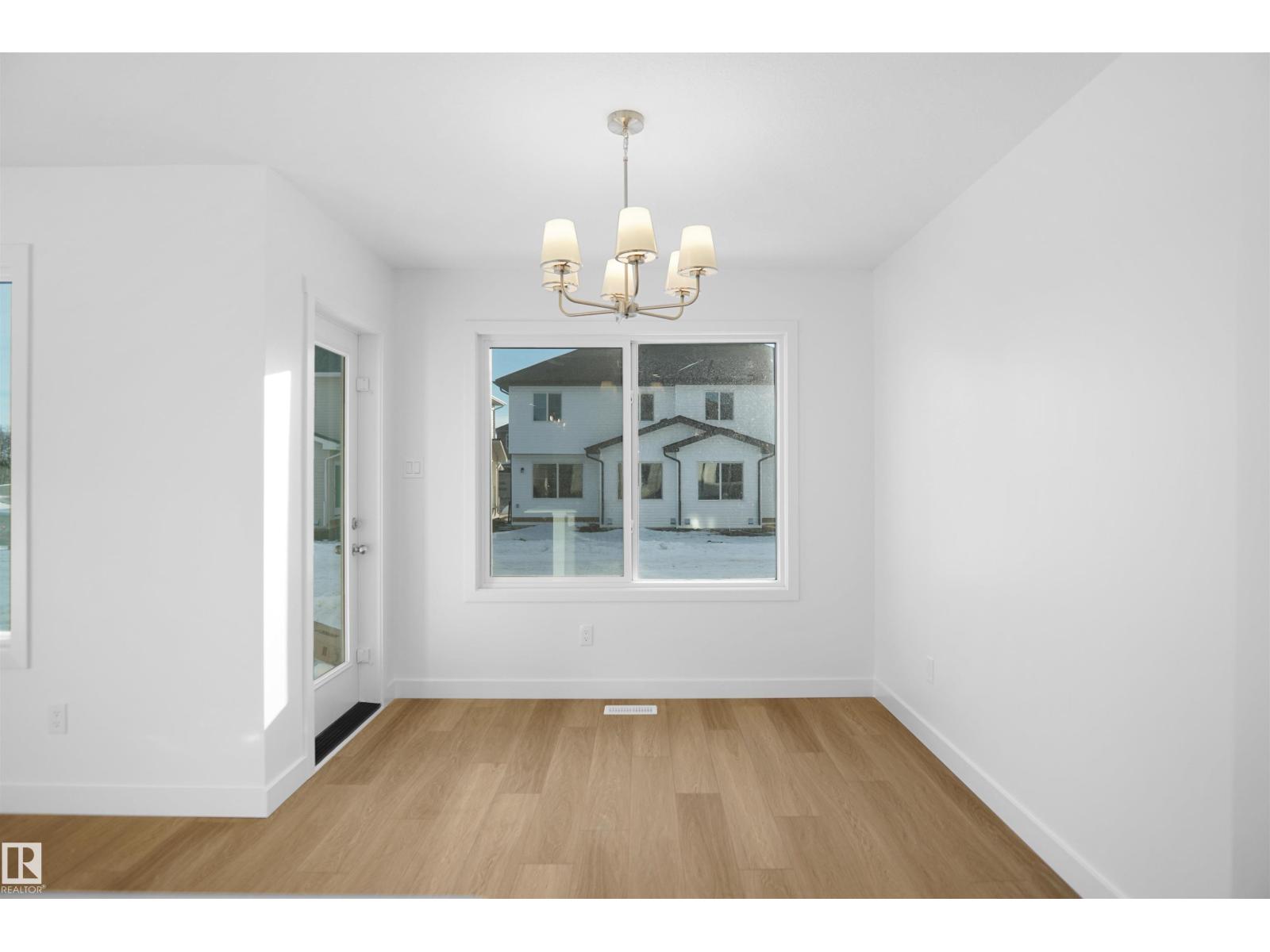 907 19 Av Nw, Edmonton, Alberta  T6T 2V2 - Photo 13 - E4464657