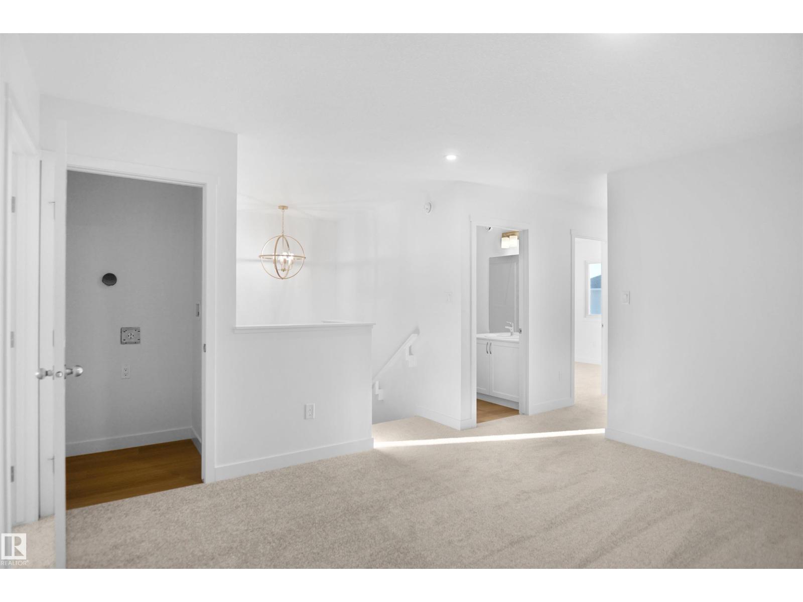 907 19 Av Nw, Edmonton, Alberta  T6T 2V2 - Photo 18 - E4464657