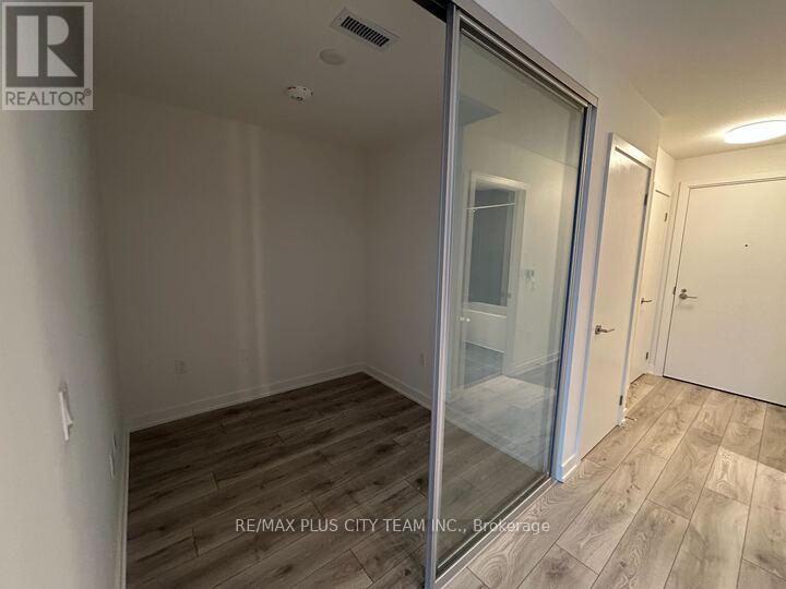 Unknown Address, ,     - Photo 8 - C12709384