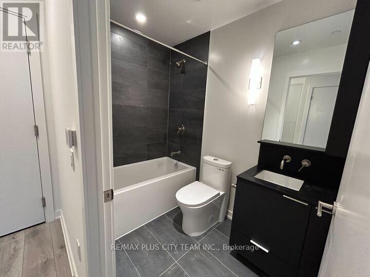 Unknown Address, ,     - Photo 9 - C12709384