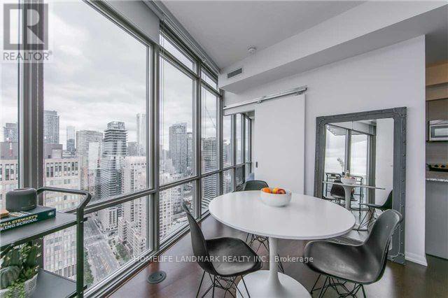 3503 - 832 Bay Street, Toronto, Ontario  M5S 1Z6 - Photo 6 - C12709442