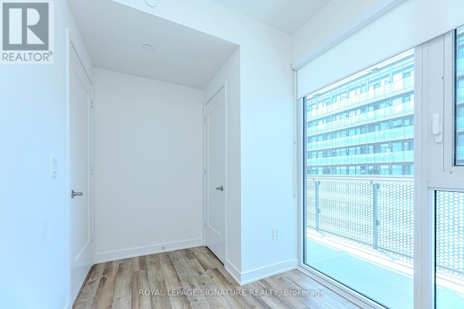 2616 - 70 Princess Street, Toronto, Ontario  M5A 0X6 - Photo 18 - C12709446