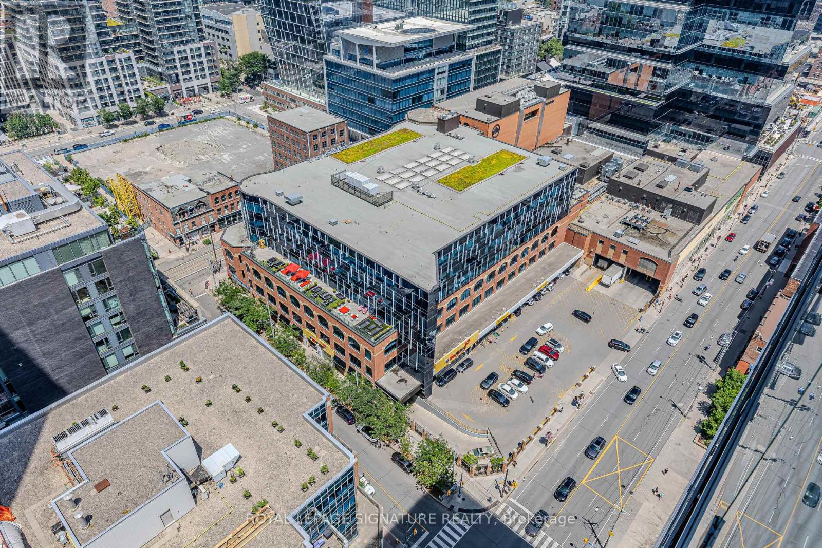 2616 - 70 Princess Street, Toronto, Ontario  M5A 0X6 - Photo 35 - C12709446