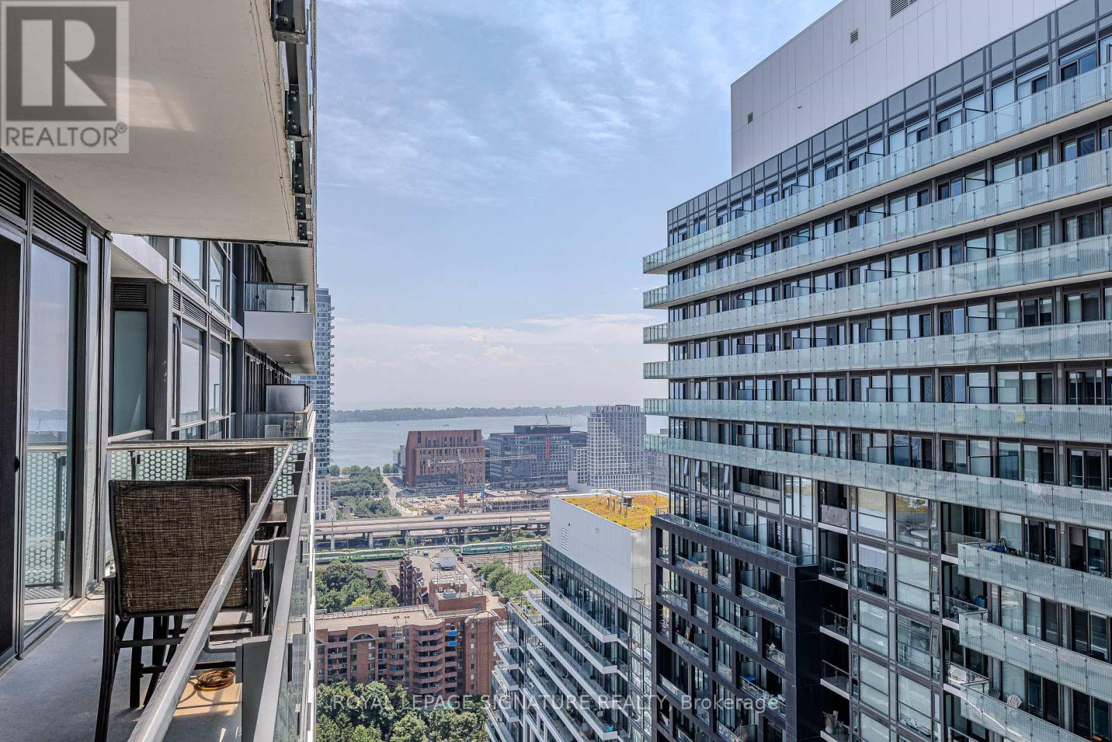 2616 - 70 Princess Street, Toronto, Ontario  M5A 0X6 - Photo 36 - C12709446