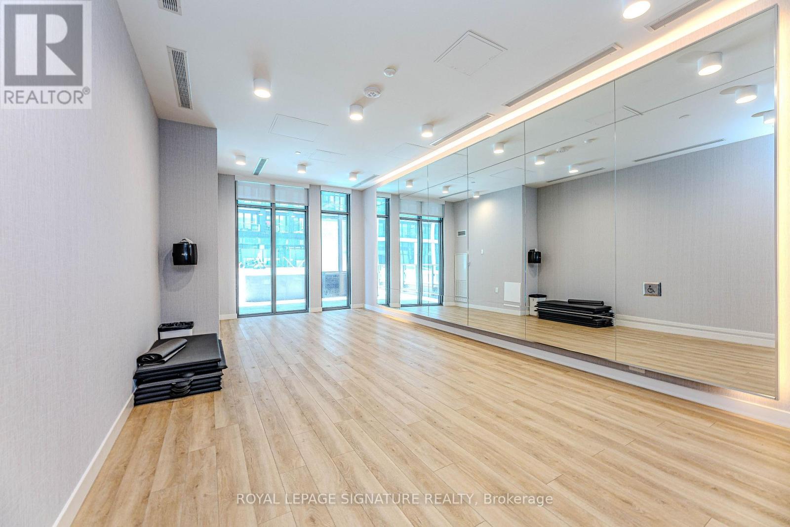 2616 - 70 Princess Street, Toronto, Ontario  M5A 0X6 - Photo 42 - C12709446