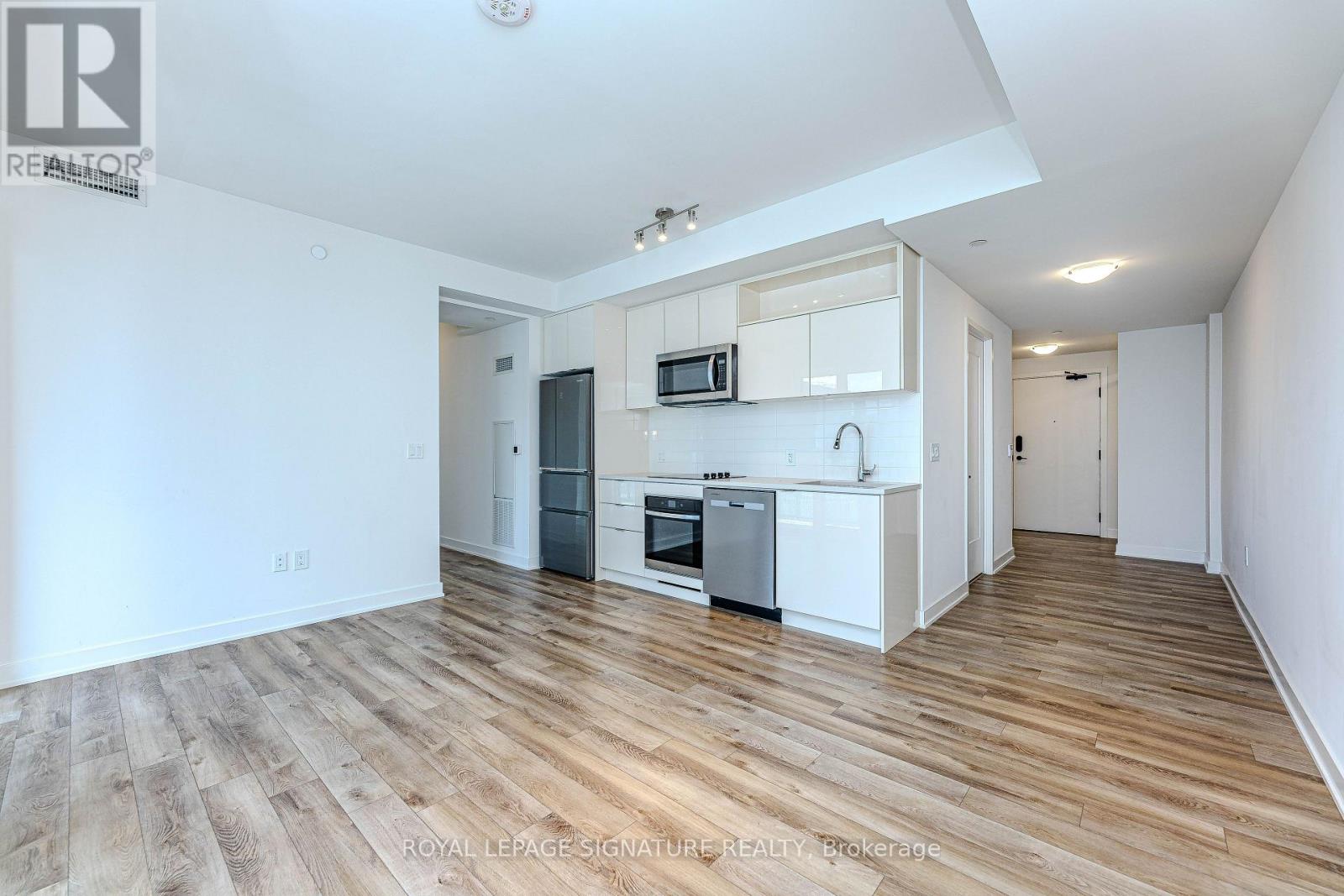 2616 - 70 Princess Street, Toronto, Ontario  M5A 0X6 - Photo 9 - C12709446