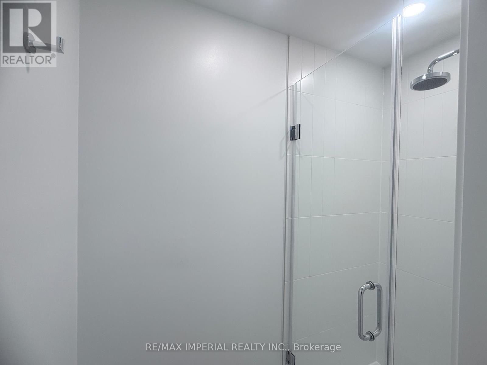 30 Dreamers Way, Toronto, Ontario  M5A 2G5 - Photo 6 - C12709468