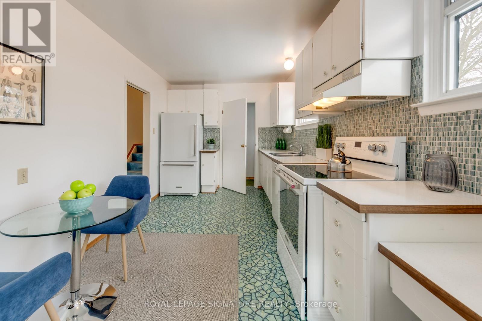 22 Bellbury Crescent, Toronto, Ontario  M2J 2J8 - Photo 14 - C12709490