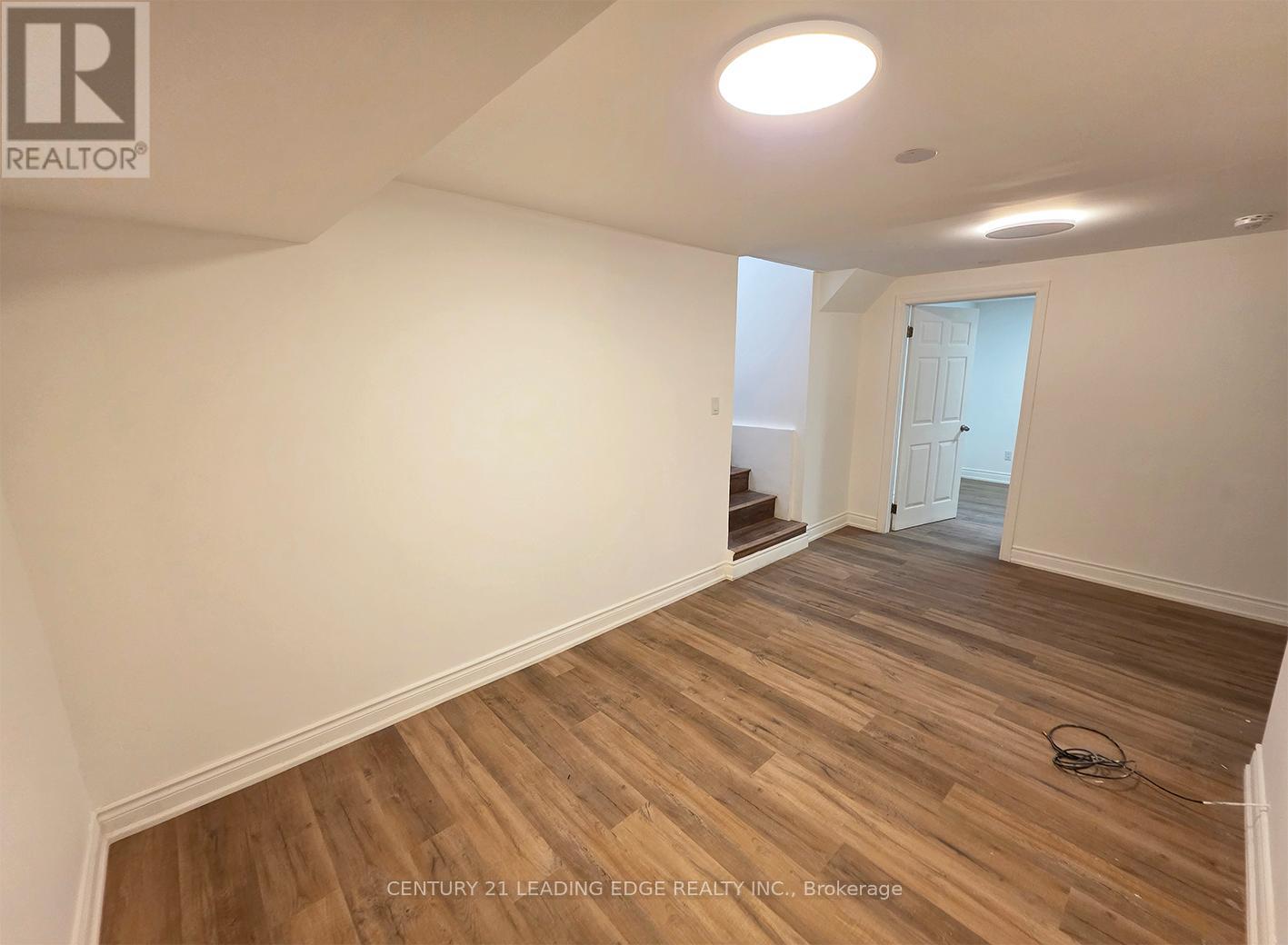 Basement B - 16 Wyvern Road, Toronto, Ontario  M2K 2K4 - Photo 6 - C12709502