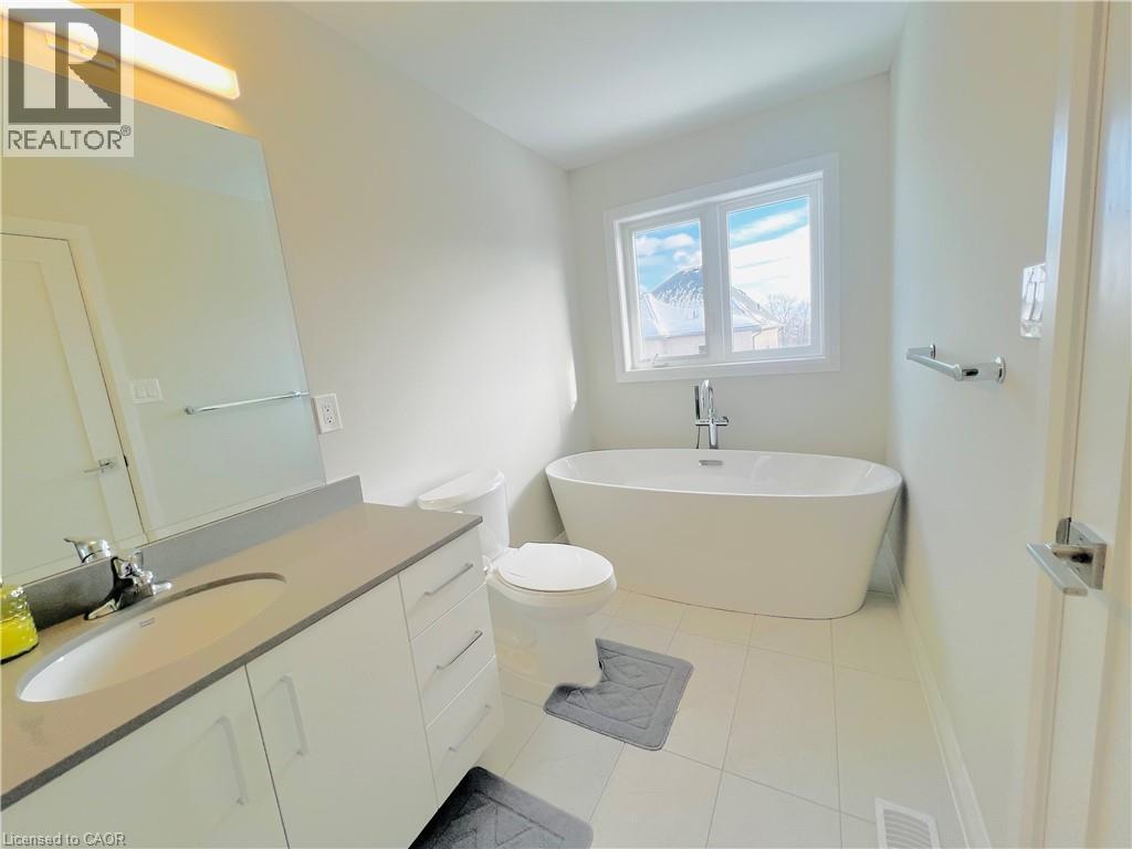 11 Cherry Blossom Heights, Hamilton, Ontario  L9B 0E9 - Photo 26 - 40792259