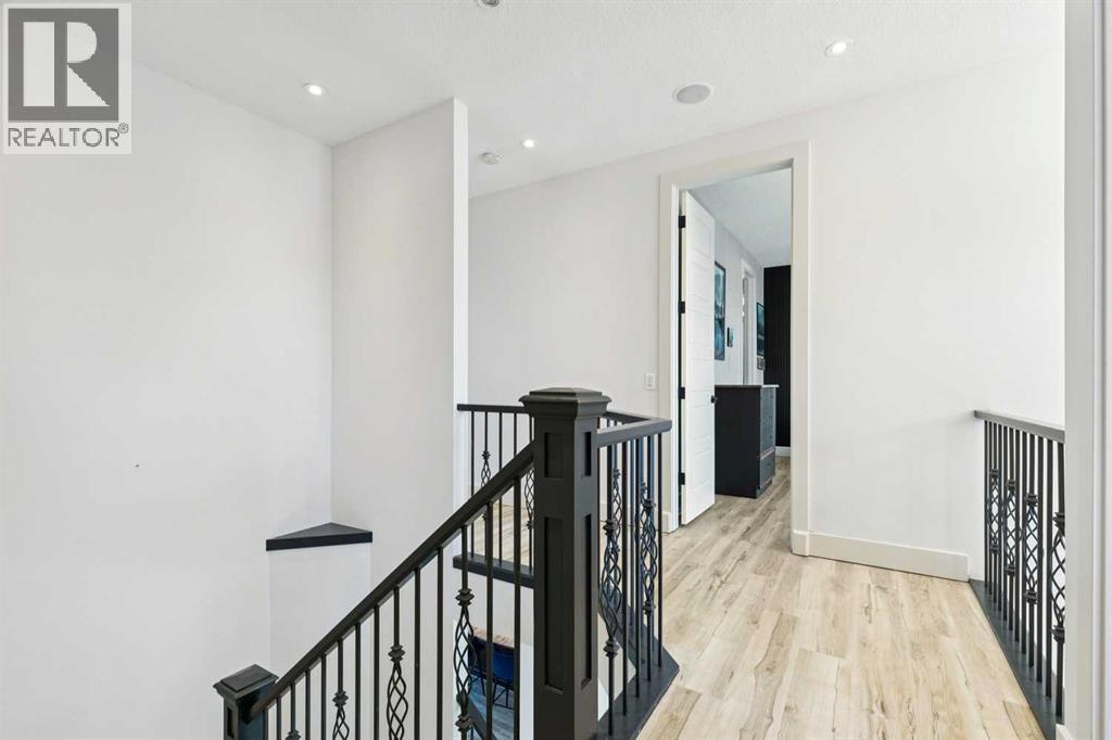 1072 Channelside Drive Sw, Airdrie, Alberta  T4B 3K4 - Photo 29 - A2277878