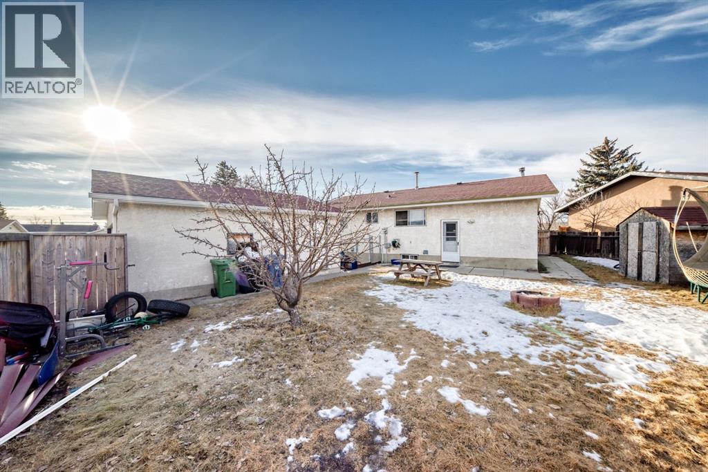 19 Malvern Place Ne, Calgary, Alberta  T2A 5S8 - Photo 41 - A2280033