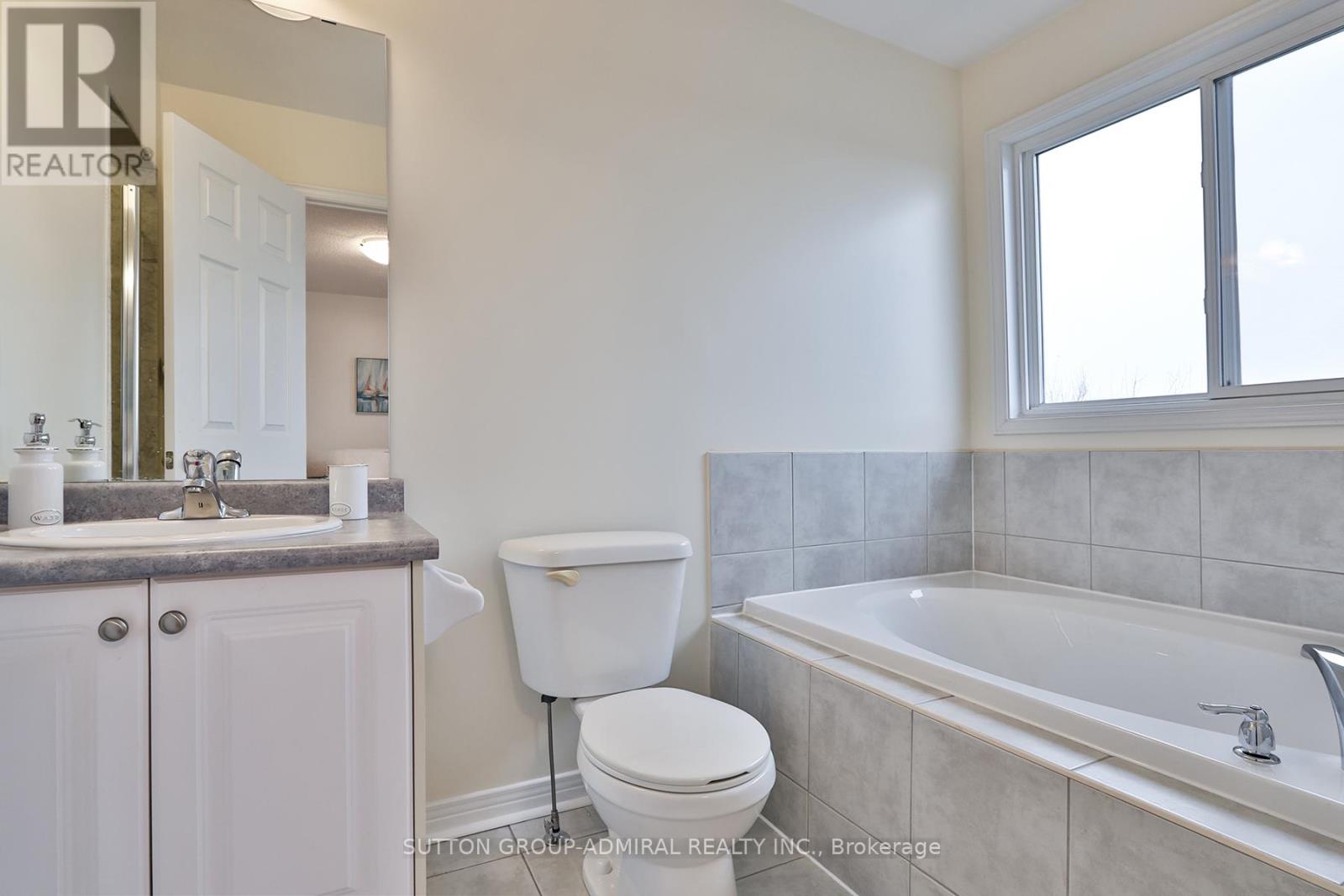 13 Pilkington Drive, Toronto, Ontario  M1L 0B7 - Photo 27 - E12709390