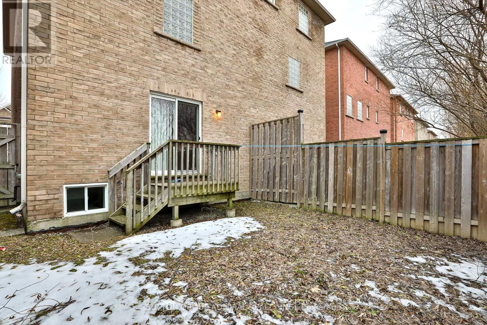 13 Pilkington Drive, Toronto, Ontario  M1L 0B7 - Photo 42 - E12709390