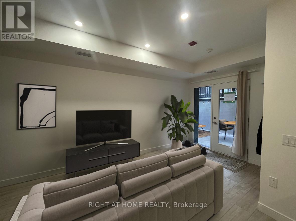 6 - 178 Clonmore Drive, Toronto, Ontario  M1N 0B9 - Photo 5 - E12709434