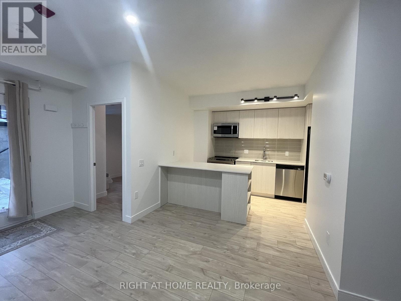 6 - 178 Clonmore Drive, Toronto, Ontario  M1N 0B9 - Photo 7 - E12709434